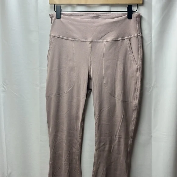 Outdoor Voices Mocha Pink SuperForm Rib Flare Pants- M - Picture 4 of 7